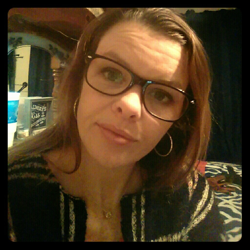 Meet your Posher, Tiffany